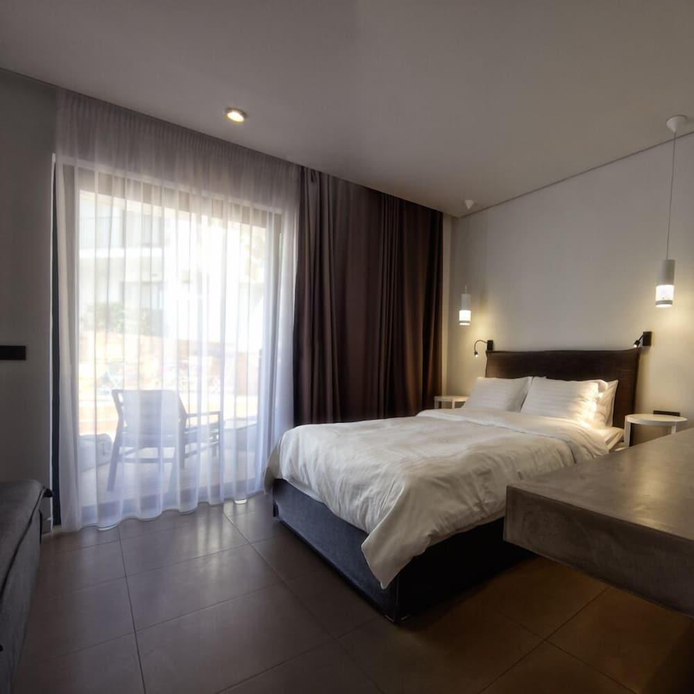فندق Aqua Bay Plános المظهر الخارجي الصورة
